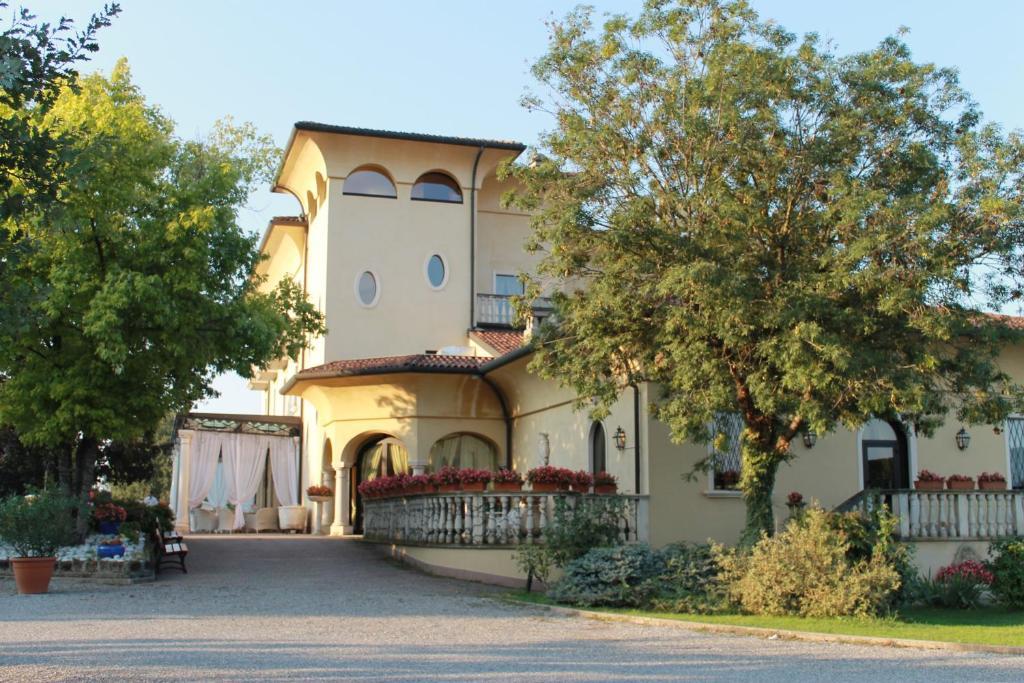 Villa Belvedere 1849 Misano di Gera d'Adda Exterior photo